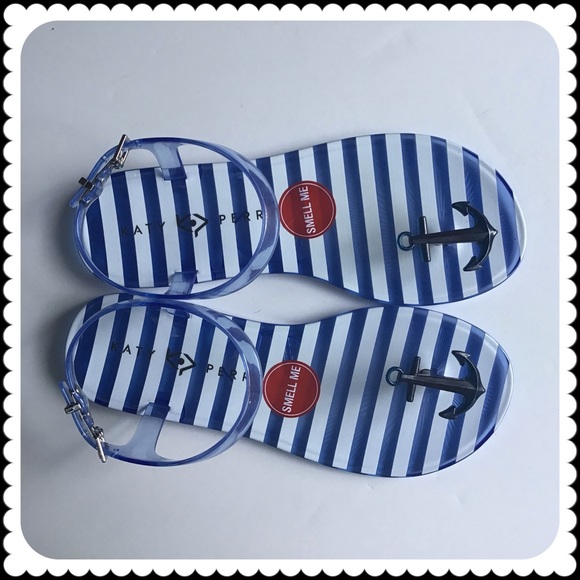 Katy Perry geli anchor sandals - Picture 2 of 7